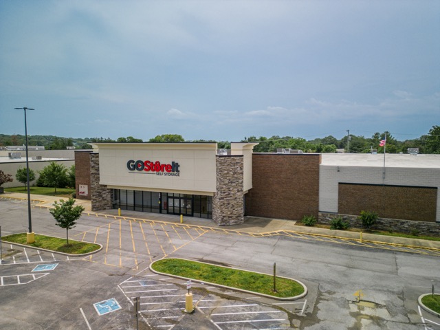 Go Store It – Hendersonville – Main