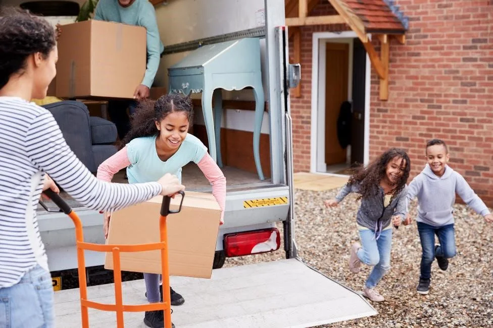 Does Homeowners or Renters Insurance Cover Moving Damages?