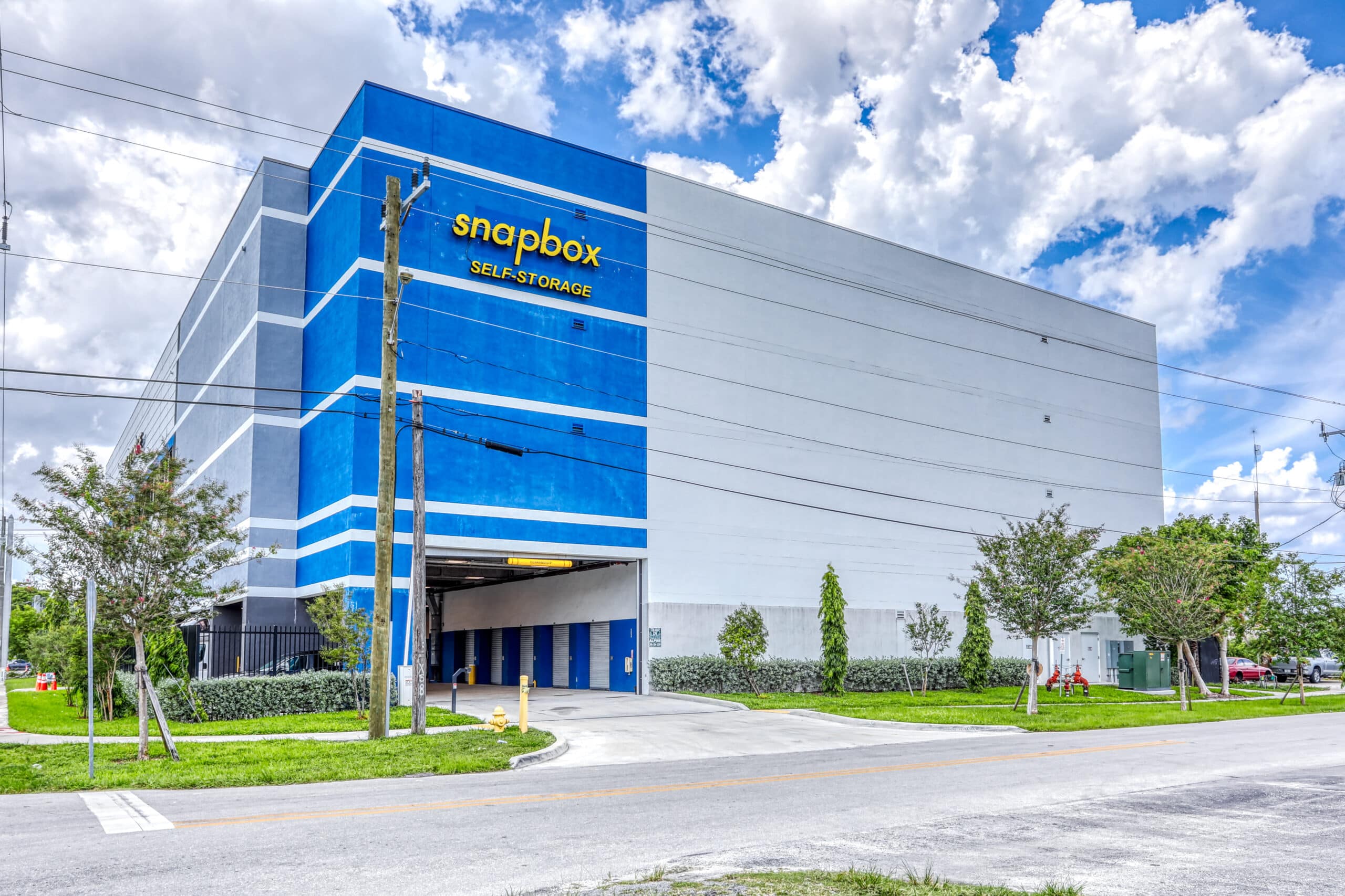 Snapbox Self Storage – North Miami